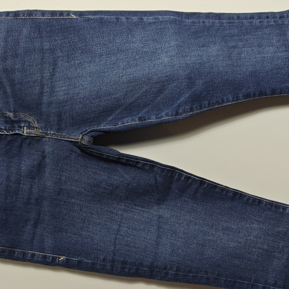 GOOD AMERICAN Good Legs Skinny Jeans Ankle Cut Off Jeans Size 4/ 27 - Picture 3 of 16